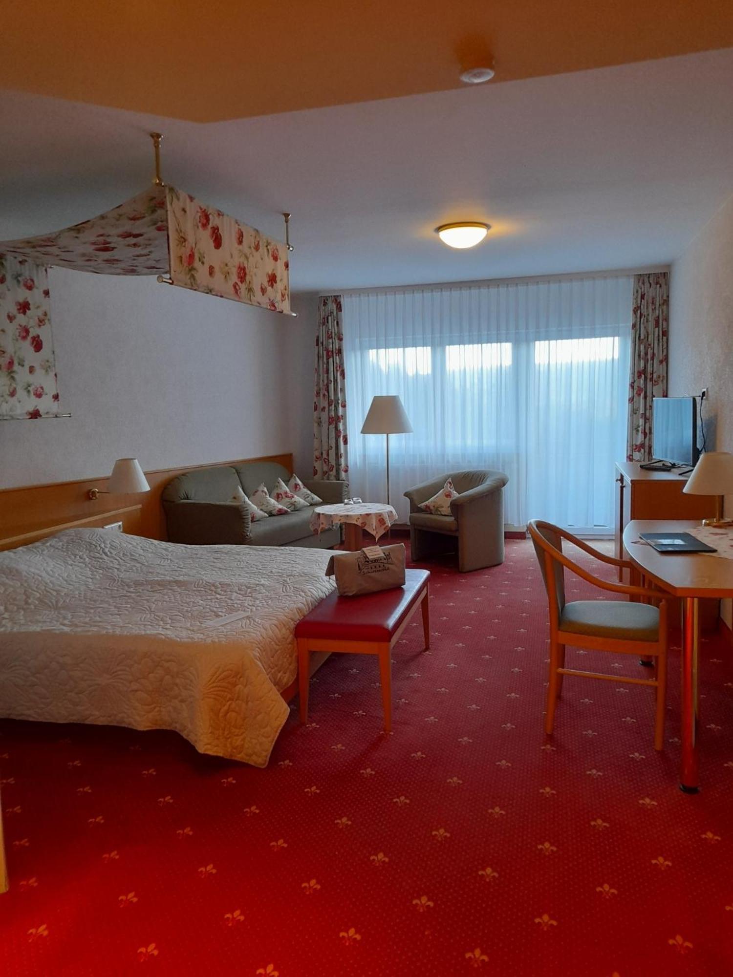 Oeko-Landhotel Basler Hof Lauterbach  Dış mekan fotoğraf