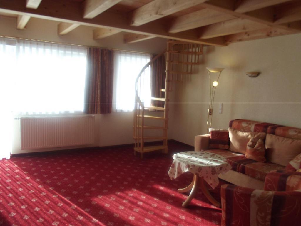 Oeko-Landhotel Basler Hof Lauterbach  Dış mekan fotoğraf